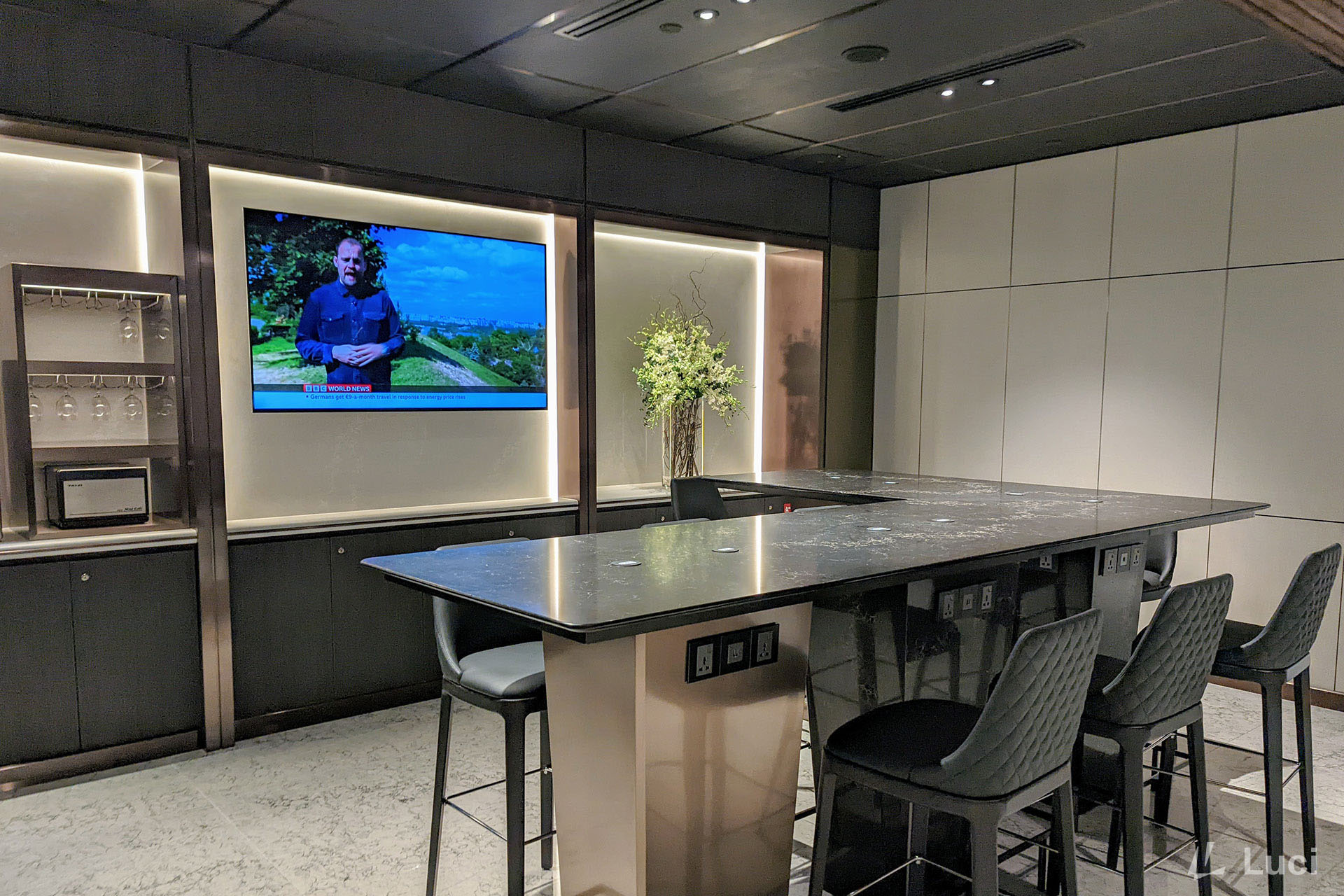 SIA Krisflyer Lounge