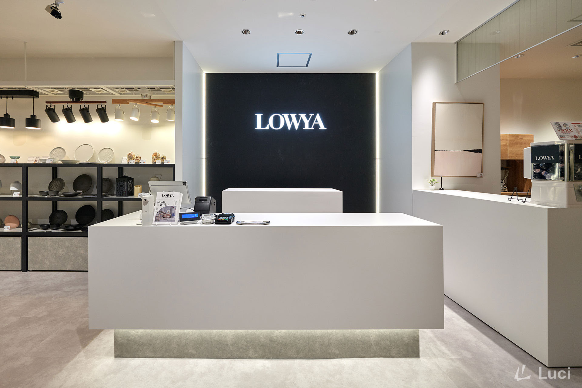 LOWYA Namba Parks store