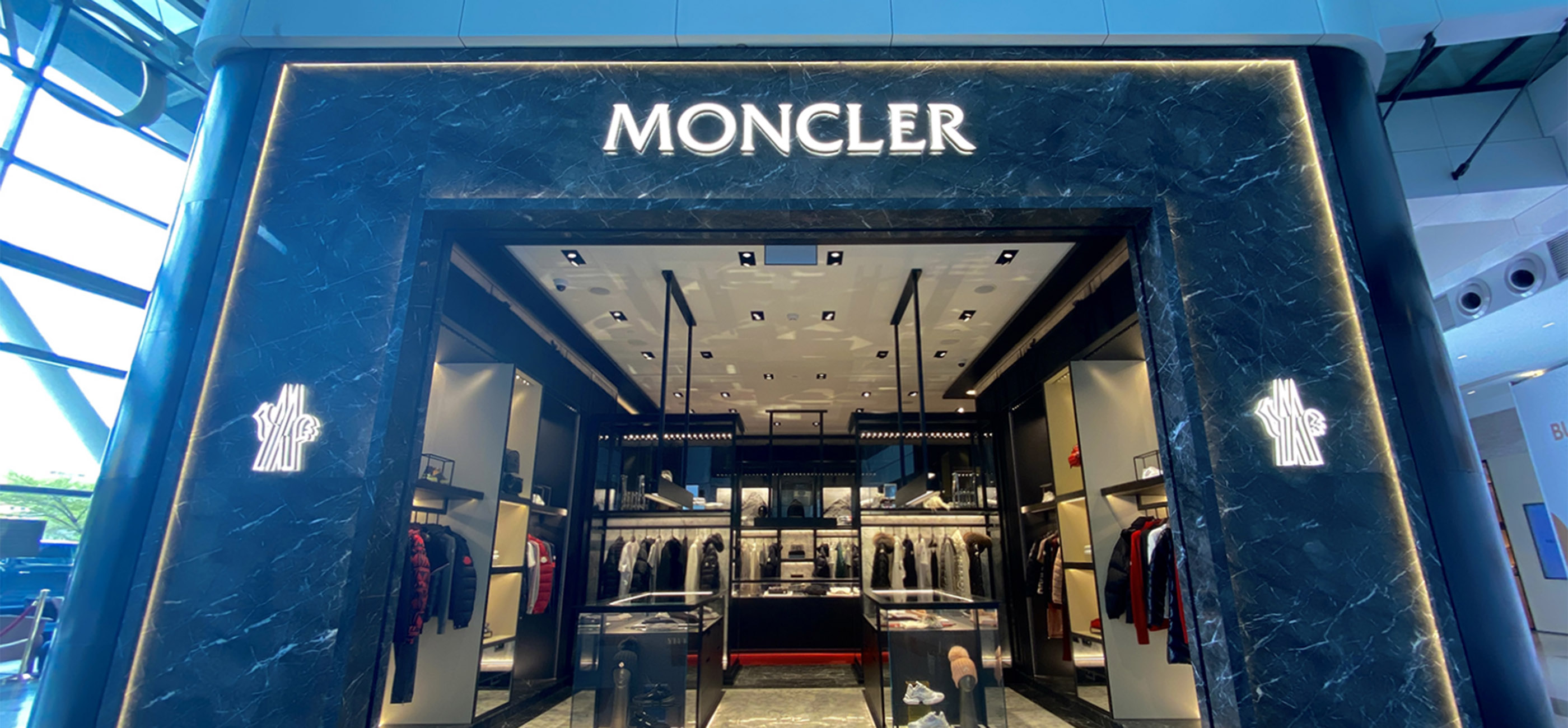 Moncler Shop