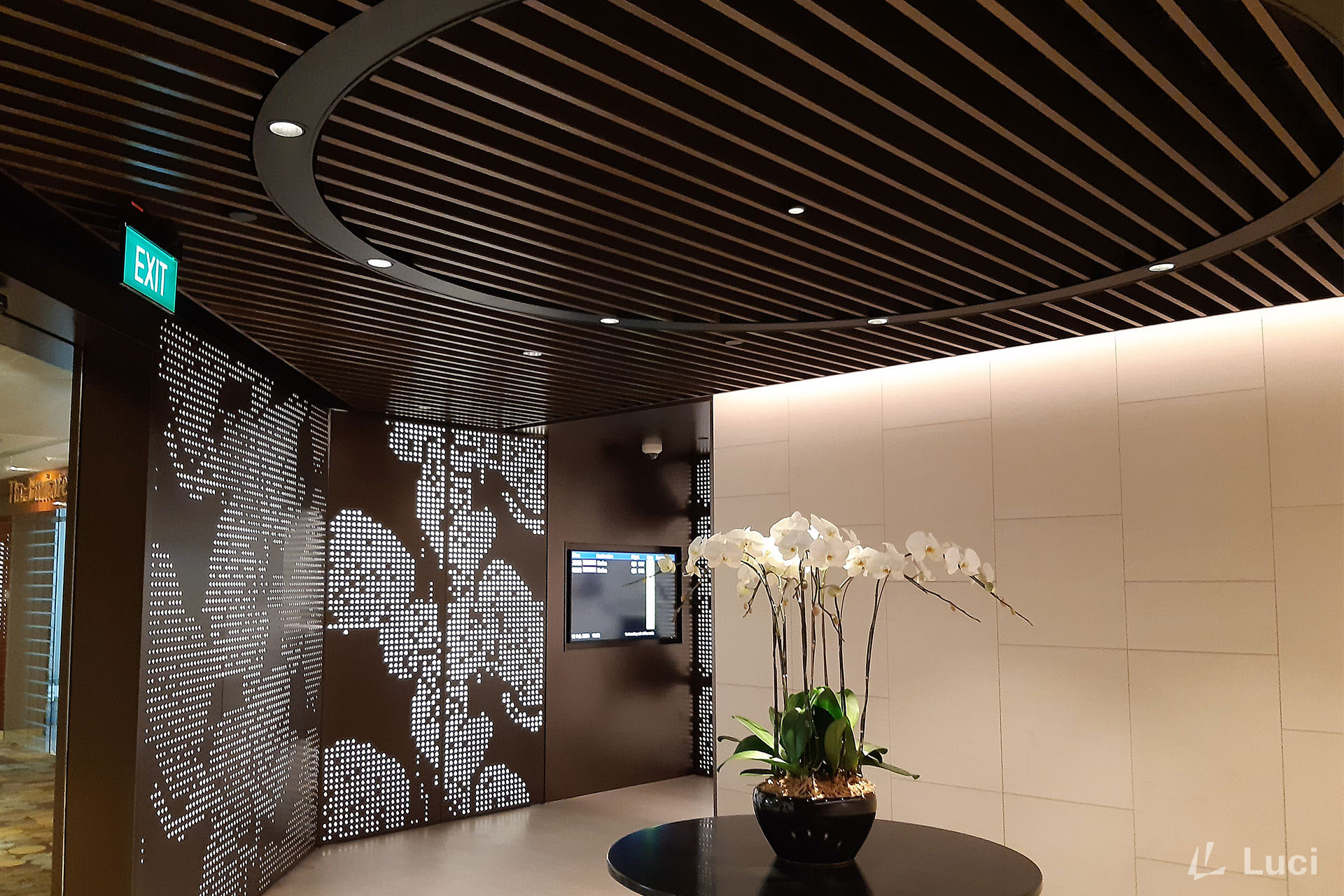 Qatar Airways Lounge A&A (T1)