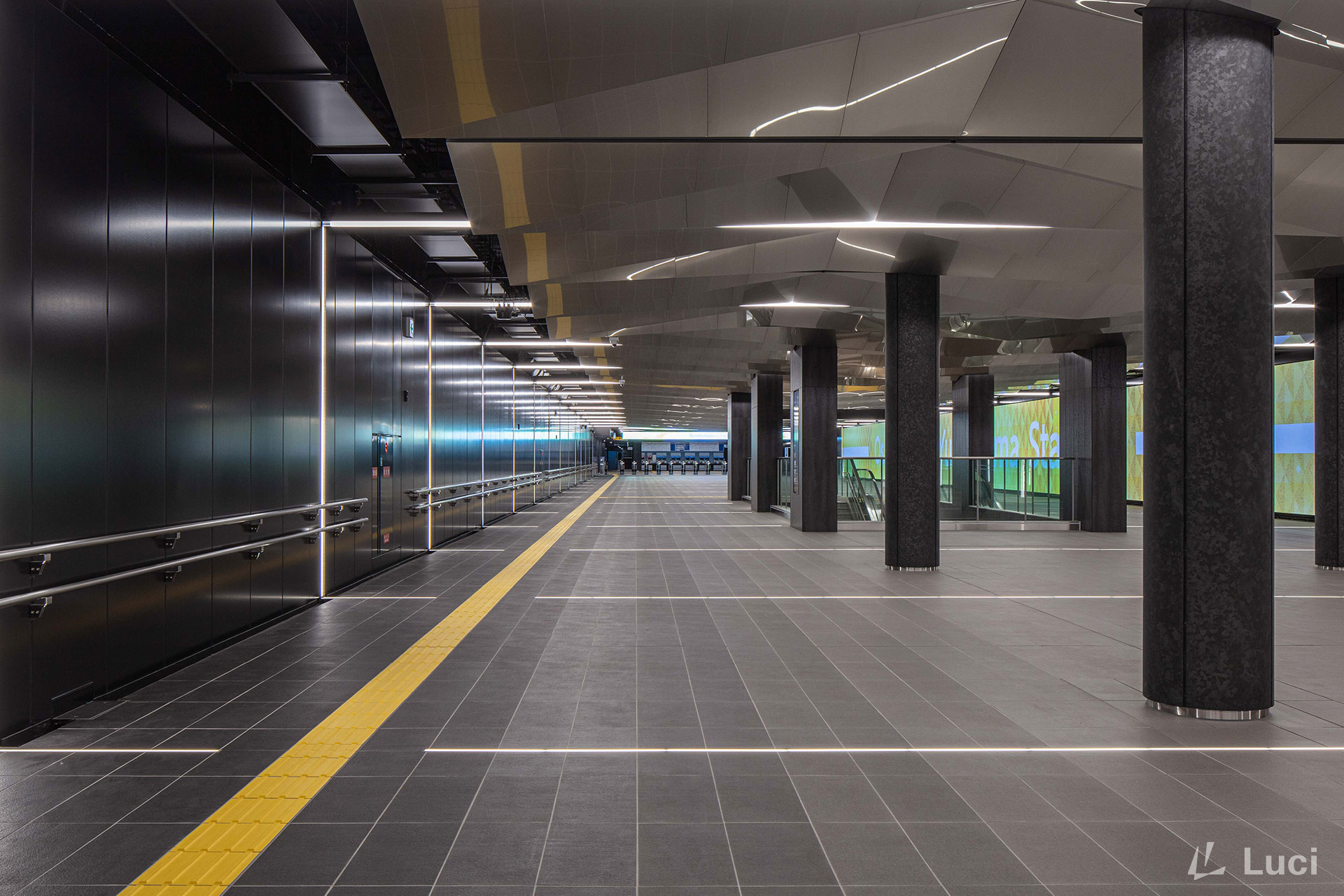 Osaka Metro 中央線 夢洲駅