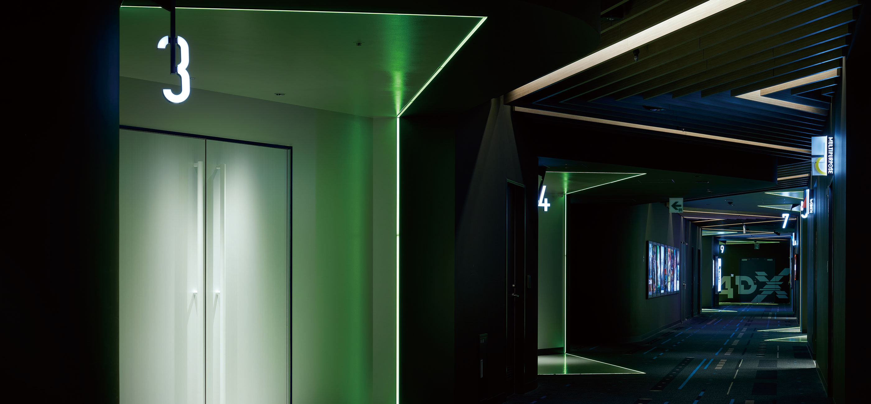 United cinema, Urazoe, Japan